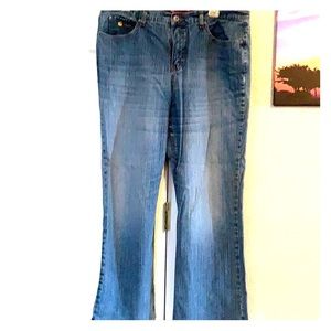 Gloria Vanderbilt jeans